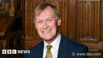 Daughter of murdered MP calls for full inquest