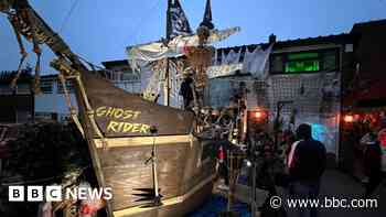 Halloween pirate ship fundraises for air ambulance