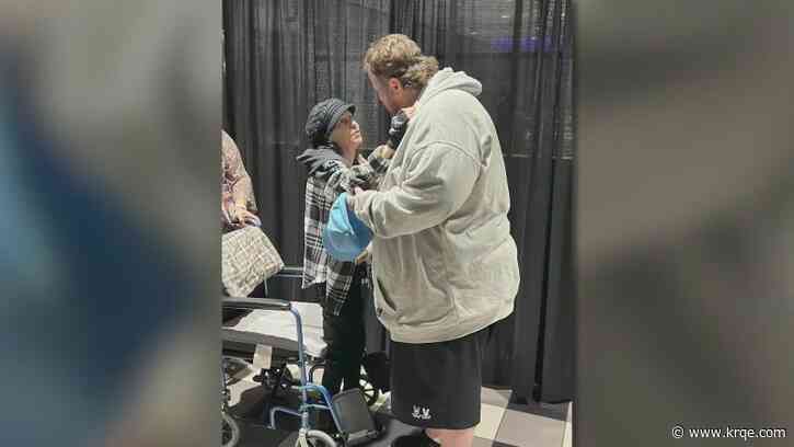 Terminally ill Illinois woman meets her idol, Jelly Roll