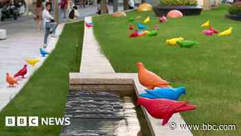 Artist known for Kes sculpture goes international