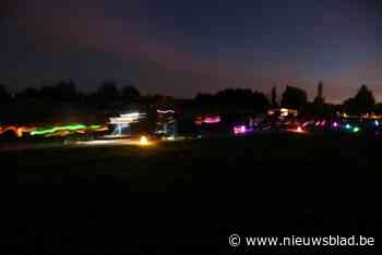 Lichtjestocht trekt door park Frijthout voor het goede doel