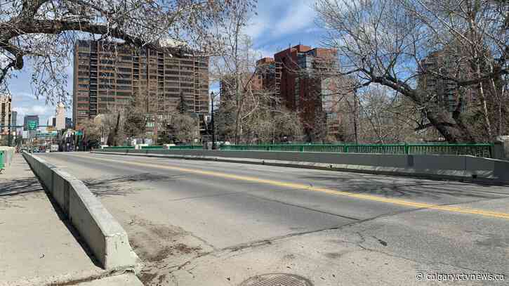 Construction to close Calgary's Mission Bridge to motorists for 6 months