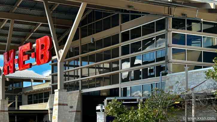 Affidavit: Group of men assault presumed 'pedophile' at Lakeway H-E-B