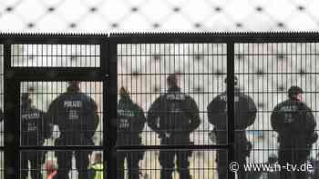 "Rote Linie wurde überschritten": Hansa-Bosse schmeißen nach Angriff auf Zug mit Gästefans hin