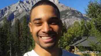 Victim of fatal shooting found in alley, wrapped in blanket, jurors hear on murder trial's first day