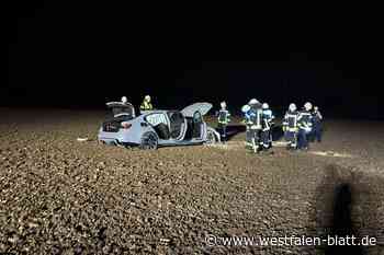 Bielefeld: Mit Sportwagen auf's Feld gebrettert