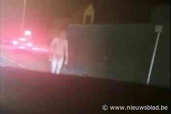 Naakte man maakt avondwandeling langs drukke steenweg: “Hij mocht een nachtje zijn roes uitslapen in een doorgangscel”