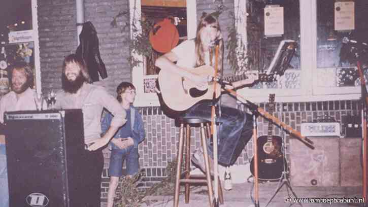 Muffe gordijnen, uitlaatgassen en Blue Curaçao: zo roken de jaren '80