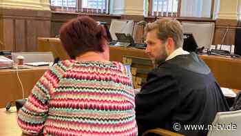 Bestechlichkeit und Untreue: Polizistin wegen Verkauf beschlagnahmter Fahrräder verurteilt