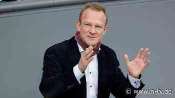 Union fühlt sich provoziert: Grünen-Politiker will wegen Kruzifix nicht im Bundestag tagen