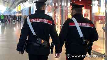 Controlli a tappeto a Termini e all'Esquilino, tra ladri di profumi e scooter rubati