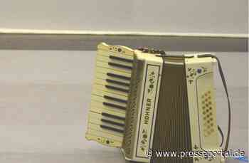 Schere Herz Papier / Drei künstlerische Positionen zu gesellschaftspolitischen Themen