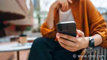 These 10 Credit Cards Offer Cell Phone Insurance for Free -- But This One Is My Favorite