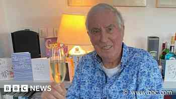 Veteran radio DJ Johnnie Walker retires after 58 years