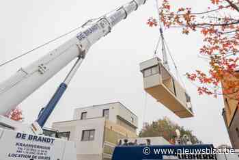 Cohousingproject voor drie Mechelse gezinnen staat na amper twee dagen in elkaar: “Modulair bouwen heeft heel wat voordelen”