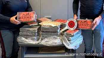 Cocaina "Hermes" nel doppio fondo dei sedili, corriere fermato in autostrada con 38 chili di polvere bianca