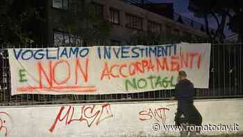 Scuole da tagliare a Roma: ecco gli accorpamenti proposti per il 2025/26. Scatta la protesta