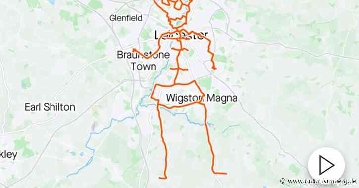 «Gruselige» Strecke zu Halloween: Britin radelt Skelett-Form