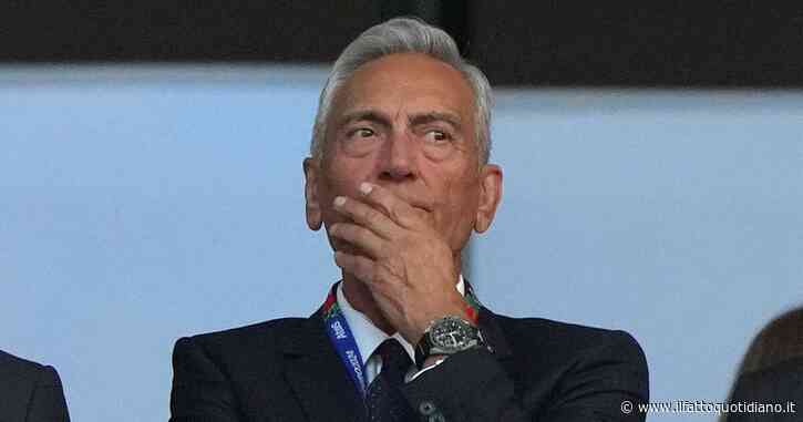 Gravina e i bonifici inglesi per comprare la sua collezione di libri: gli elementi dei pm (che non hanno convinto il giudice)