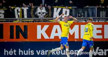 LIVE | Vitesse en RKC Waalwijk hervatten KNVB bekerwedstrijd (3-0) na hele korte onderbreking weer