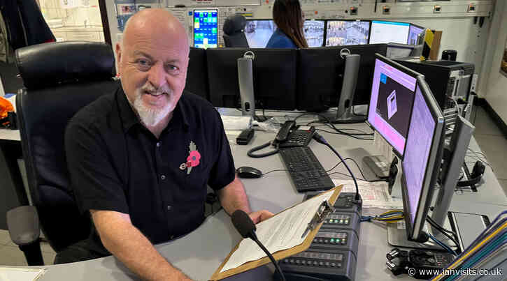 Bill Bailey to read tube tannoy messages on the Underground on Thursday