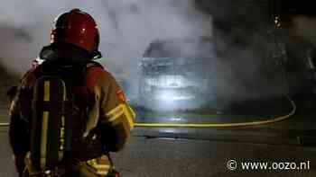 Elektrische auto verwoest door brand in Landsmeer