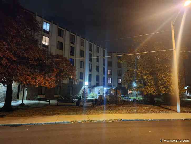 Police deploy drones and SWAT Team near Fort Wayne apartment building before arresting man on battery charges