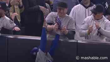 Watch Yankees fans disrupt Mookie Betts' catch, spark internet frenzy