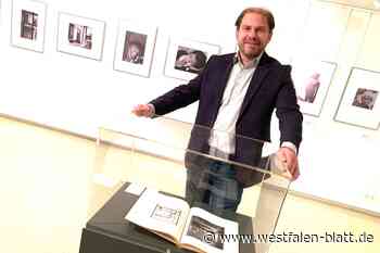 Der Kosmos der Lebens in schwarz-weiß