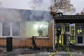 Büroräume im Waldbad Schloß Neuhaus ausgebrannt
