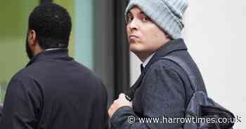 Met Police officer accused of 'inappropriate relationship' with 16-year-old girl