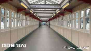 Rail footbridge closure trial to last three weeks