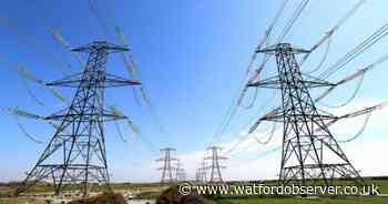 Power cut affects hundreds of homes for over 12 hours