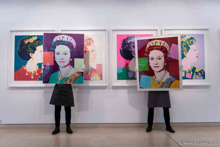 Thieves Blew The Door Off Gallery to Steal Two of Four Rare Warhol Prints from Dutch Gallery