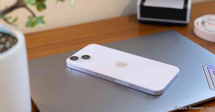 Some iPhone 14 Plus phones have a camera issue, but Apple may fix it for free