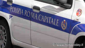 Incidente sulla Colombo: furgone ribaltato, due i feriti