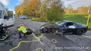 Fahrer schrottet 250.000 Euro-Ferrari bei Unfall – im Auto saß auch sein Sohn (9)