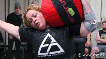 This northern Ontario grandmother lifts her way to 'strongman' competition success