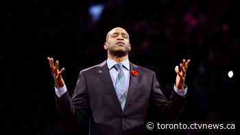 Vince Carter's No. 15 jersey retired by Toronto Raptors in mid-game ceremony