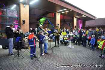 Löhne: Laternenumzug von mehreren hundert Metern Länge