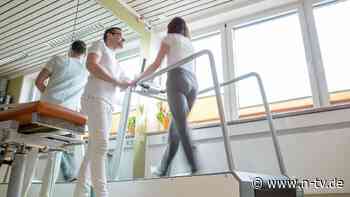 Eingriff geplant, Chef nervös?: OP, Therapie und Reha: Wenn Beschäftigte lange ausfallen