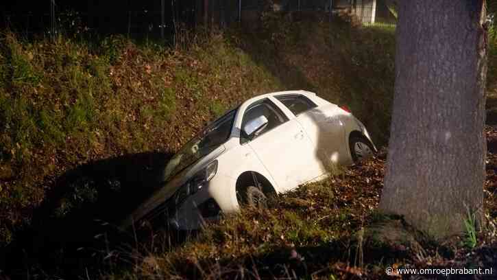 112-nieuws: frontale botsing, man opgepakt • schoorsteenbrand trekt bekijk