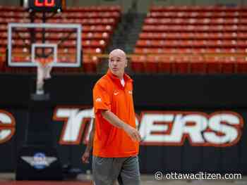 Dave Smart misses Carleton, but he fears for future of Canadian university basketball