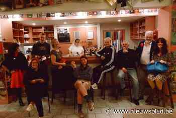 Tejater De Orchidee voert Chez Ilona op in eigen café