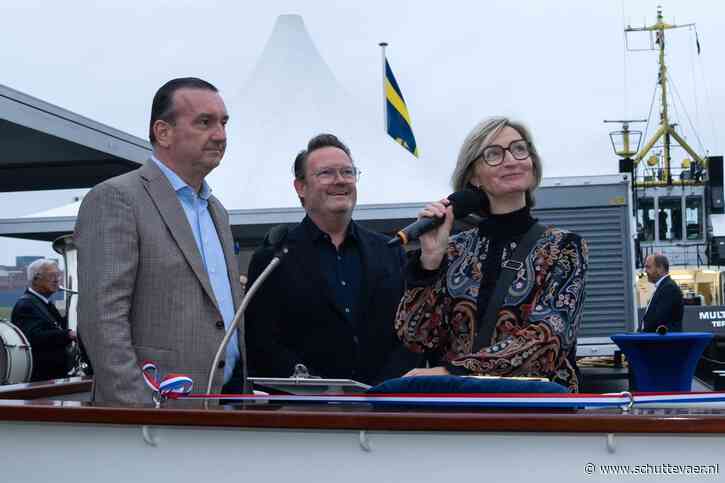 Multraship viert jubileum met nieuwe Damen-sleepboot