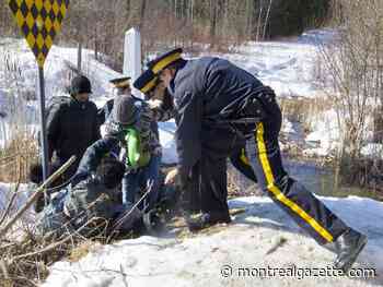For Quebecers living near U.S. border, election is a bit of 'plus ça change'