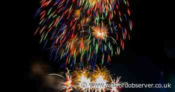 Cassiobury Fireworks 'sizzle and whizzle' once again