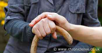 Early dementia symptom may show up when you walk up and down stairs, experts say