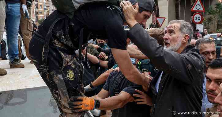 Rechtsextreme nach Tumulten bei Königsbesuch unter Verdacht