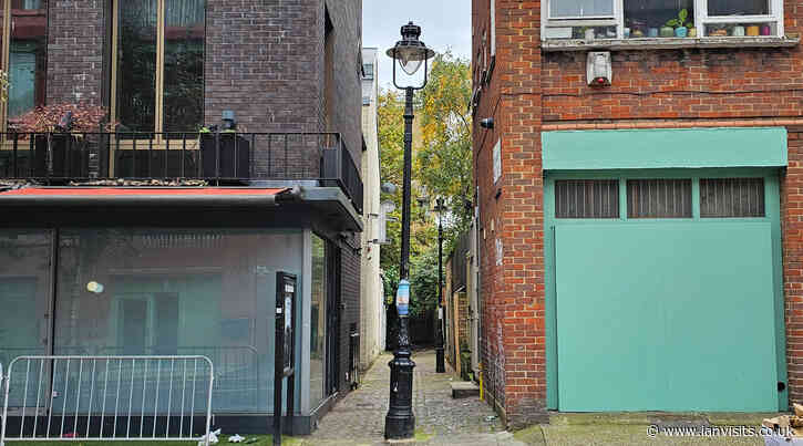 London’s Alleys: Delancey Passage, NW1